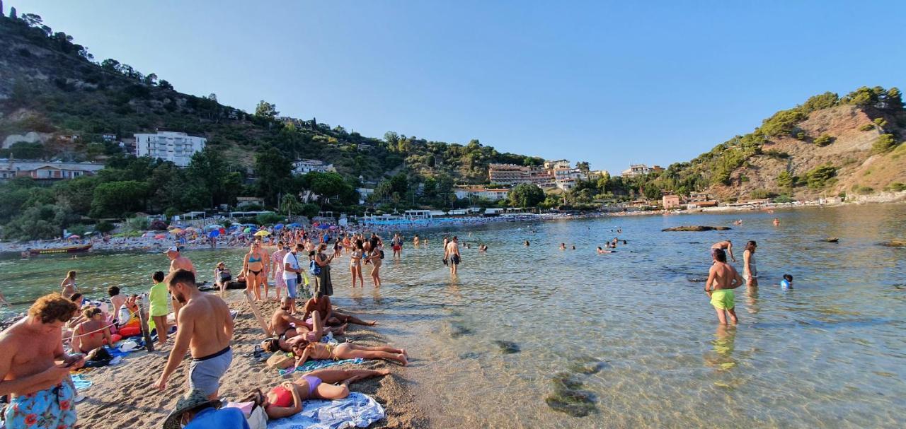 Tony & Doris Home Giardini Naxos Dış mekan fotoğraf